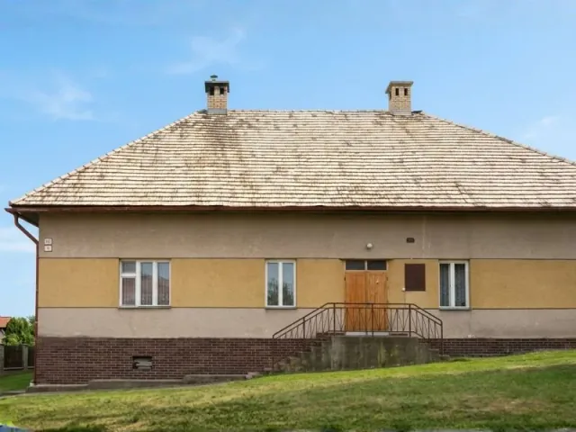 Kúria rodiny Ujhelyi v Rakytovciach